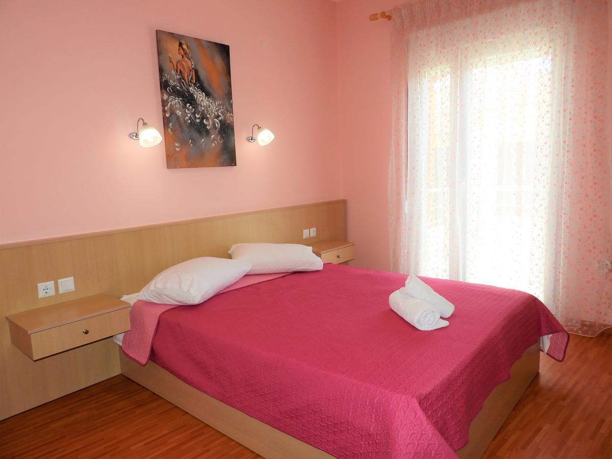 Apartment Christos Limenaria Exterior photo